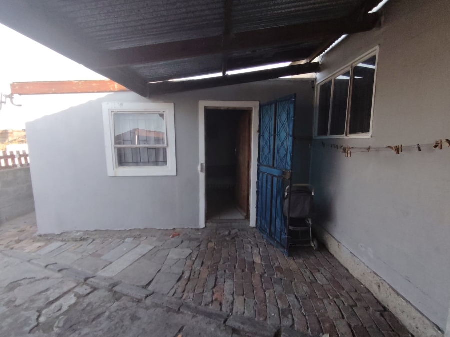 2 Bedroom Property for Sale in Wesbank Western Cape